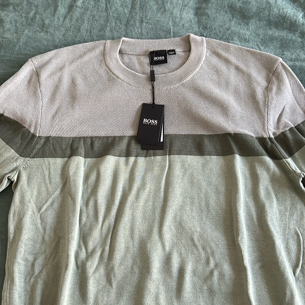 Hugo boss sweater